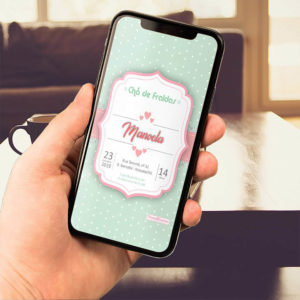 smartphone com convite chá de fraldas esmeralda rosa digital virtual